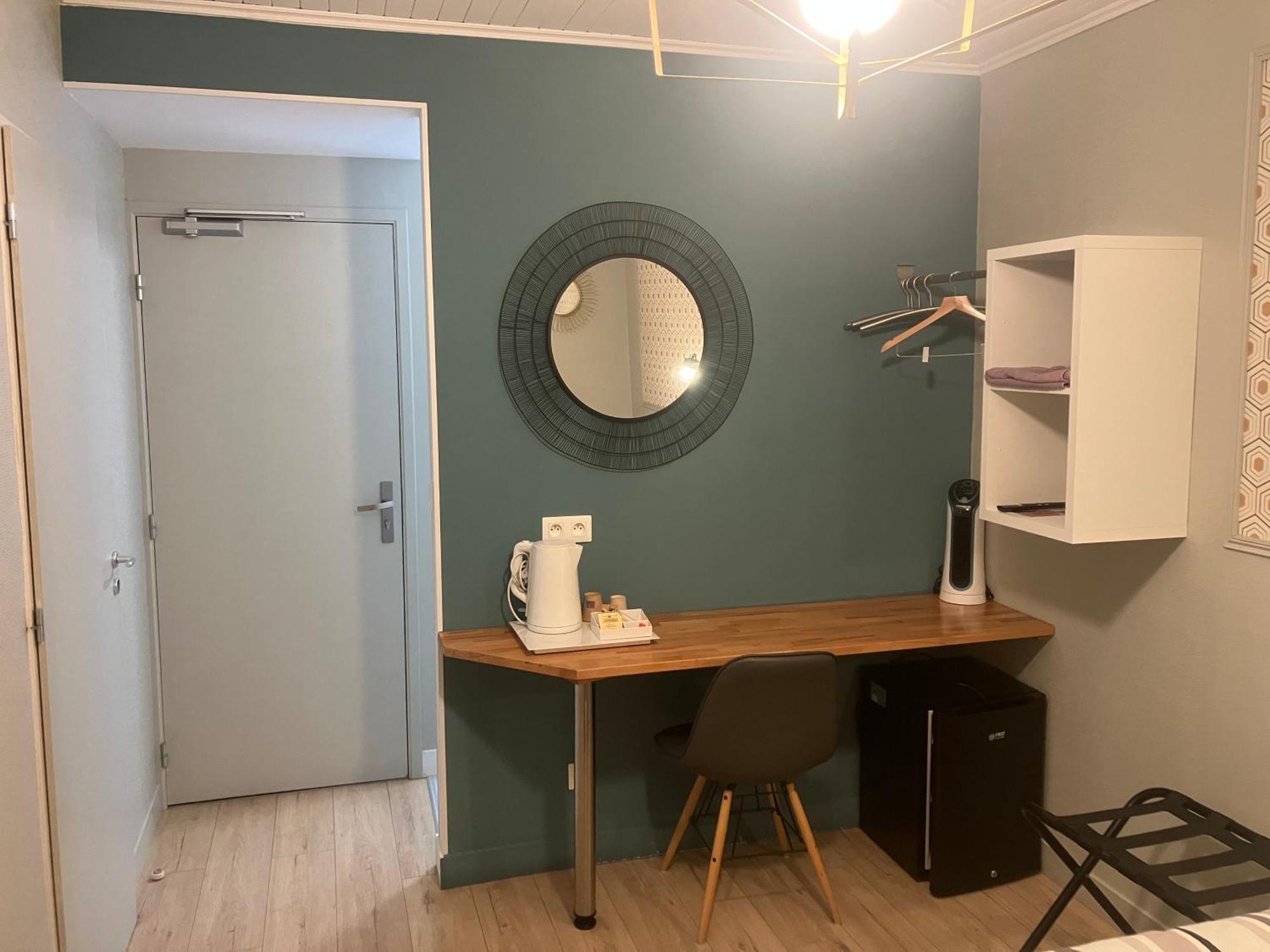 Fontaines  Hotel Du Nord Chambres Familiales מראה חיצוני תמונה